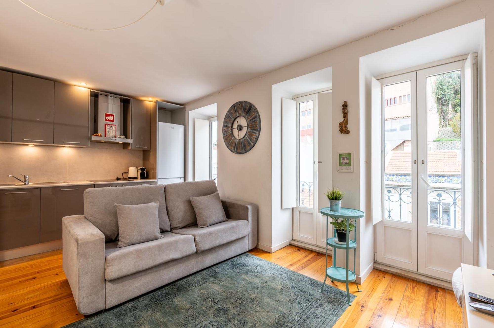 Bmyguest - 28 Tram Central Apartment Лиссабон Экстерьер фото