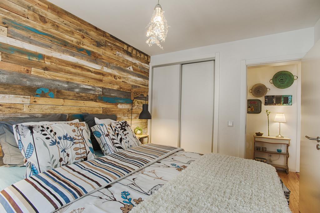 Bmyguest - 28 Tram Central Apartment Лиссабон Номер фото